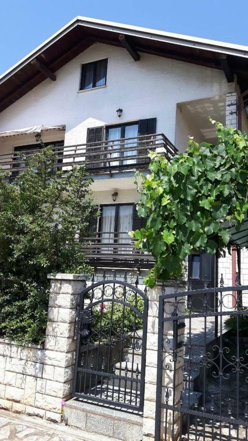 App Bajic Apartment Umag Bagian luar foto