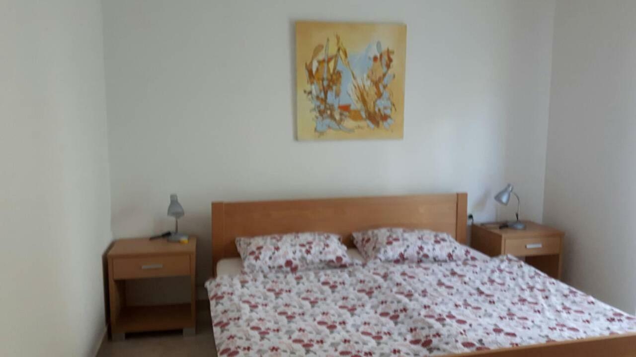 App Bajic Apartment Umag Bagian luar foto