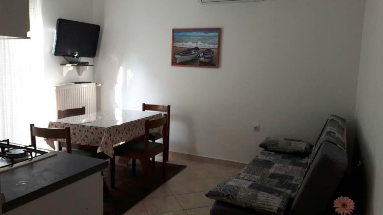App Bajic Apartment Umag Bagian luar foto